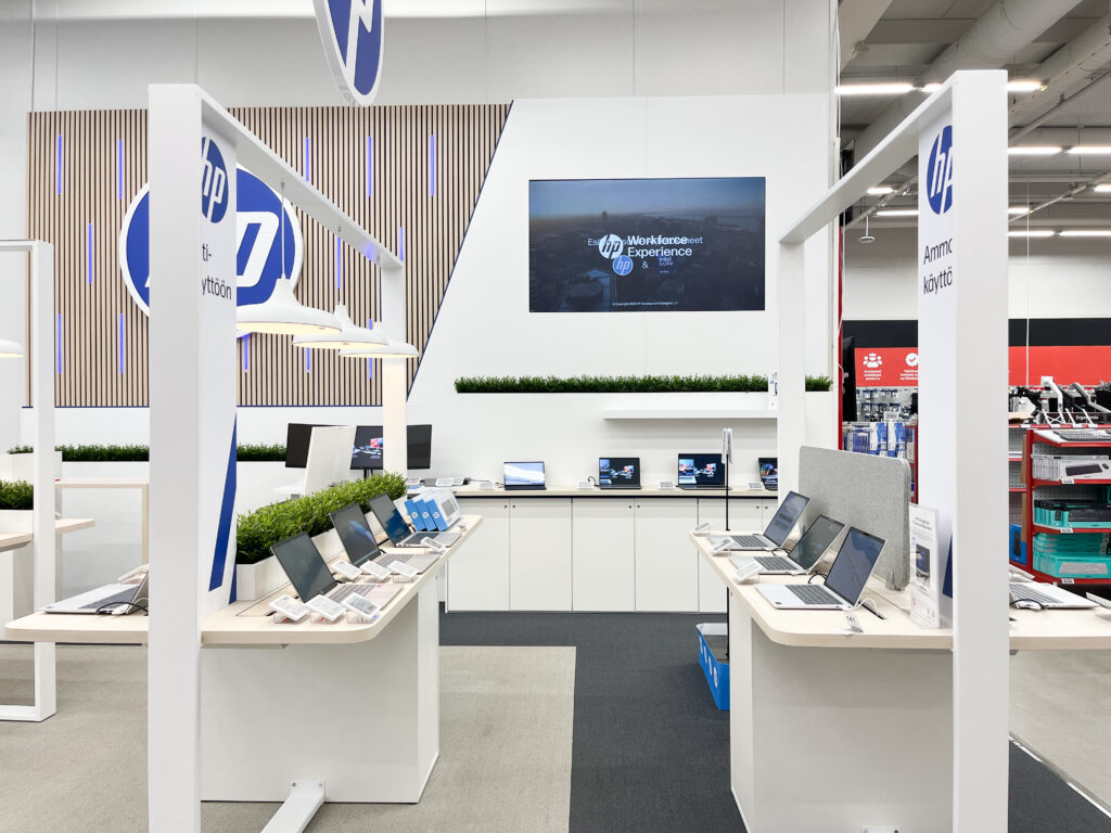 HP:n Verkkoauppa.com osastolla on raikas tunnelma